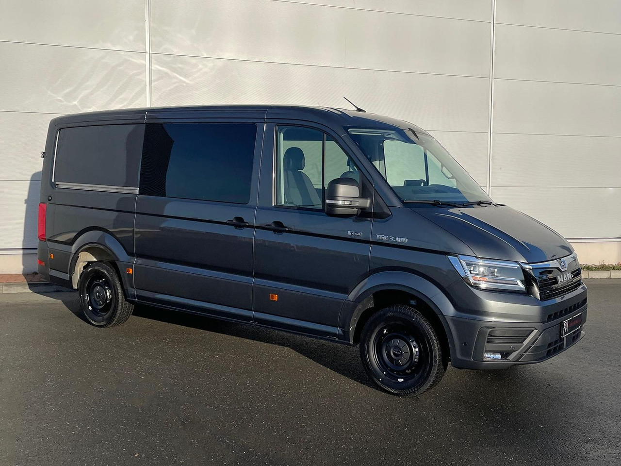 MAN TGE 3.180 L3H2 MIXTO 4x4 AUTOM ACC LED AHK DAB - Kravas mikroautobuss, Kravas-pasažieru furgons: foto 2 MAN TGE 3.180 L3H2 MIXTO 4x4 AUTOM ACC LED AHK DAB - Kravas mikroautobuss, Kravas-pasažieru furgons: foto 2