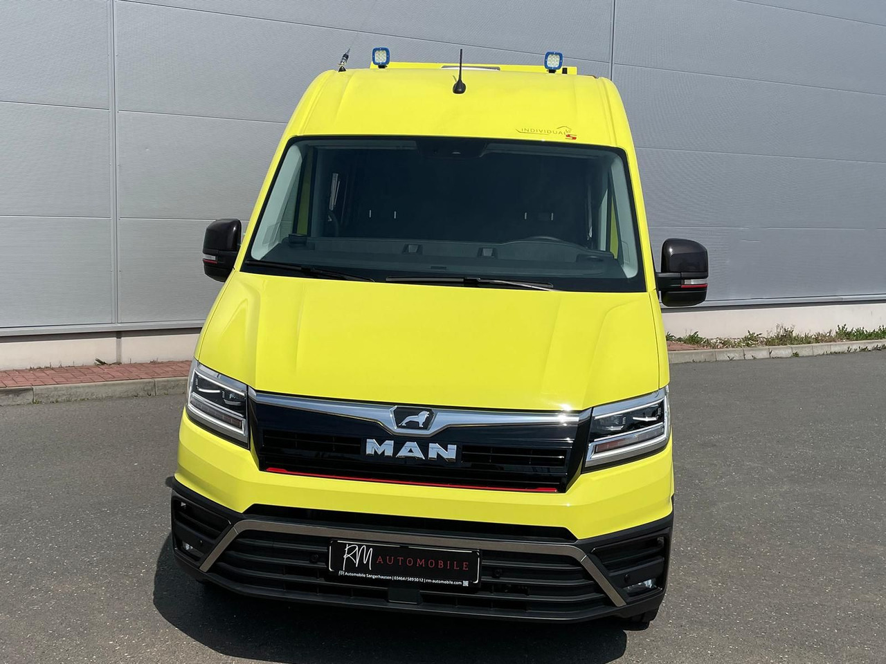 MAN TGE 3.180 L3H3 IndividualS BF3 + BEGLEITFAHRZEUG - Vieglā automašīna: foto 3 MAN TGE 3.180 L3H3 IndividualS BF3 + BEGLEITFAHRZEUG - Vieglā automašīna: foto 3