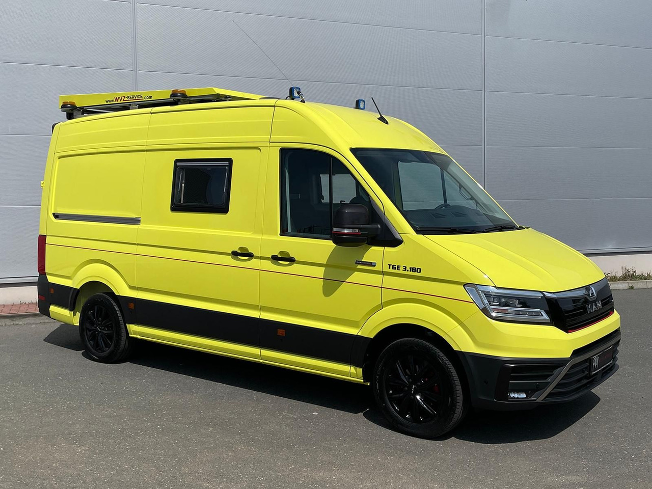 MAN TGE 3.180 L3H3 IndividualS BF3 + BEGLEITFAHRZEUG - Vieglā automašīna: foto 2 MAN TGE 3.180 L3H3 IndividualS BF3 + BEGLEITFAHRZEUG - Vieglā automašīna: foto 2