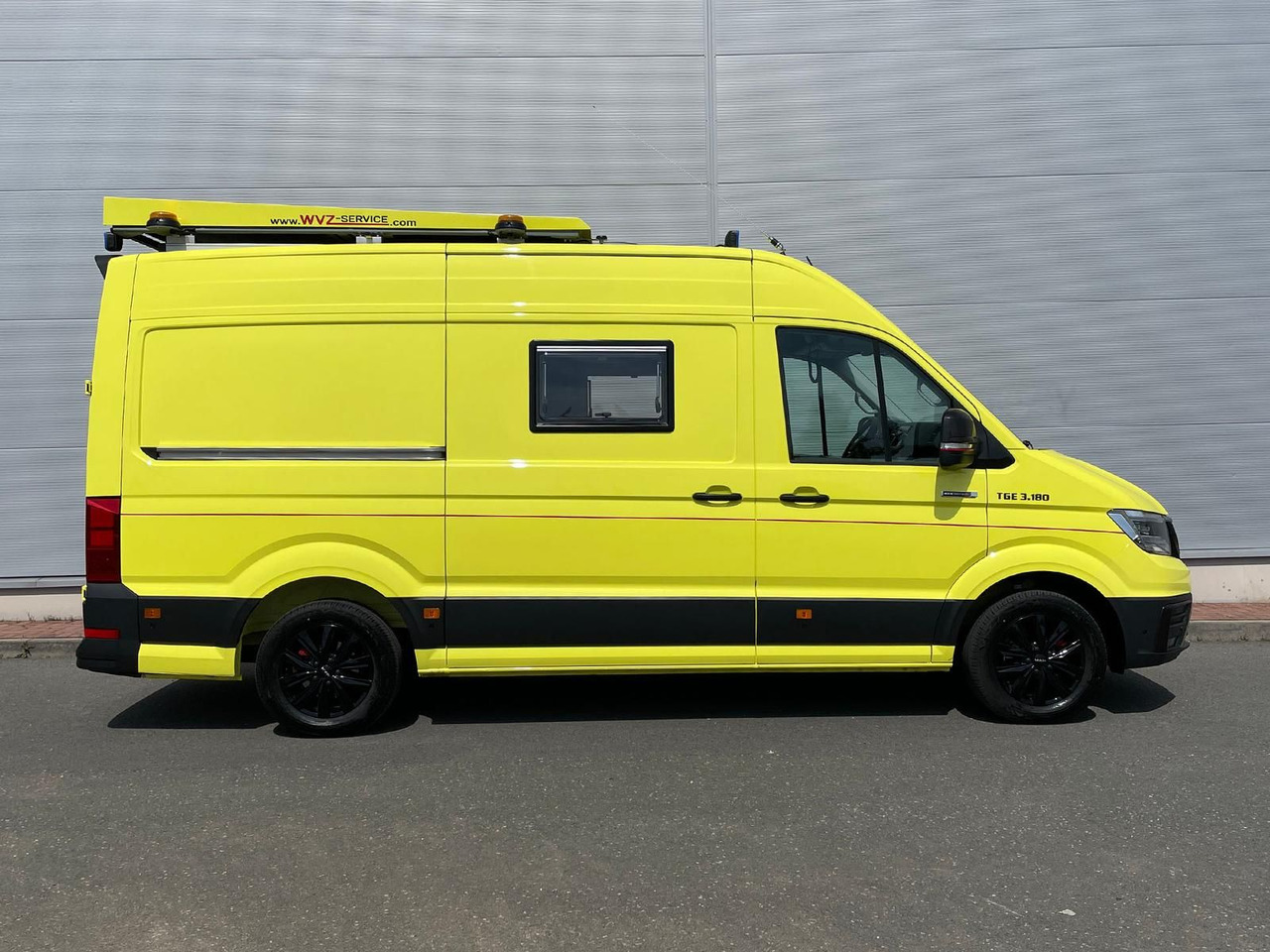 MAN TGE 3.180 L3H3 IndividualS BF3 + BEGLEITFAHRZEUG - Vieglā automašīna: foto 5 MAN TGE 3.180 L3H3 IndividualS BF3 + BEGLEITFAHRZEUG - Vieglā automašīna: foto 5