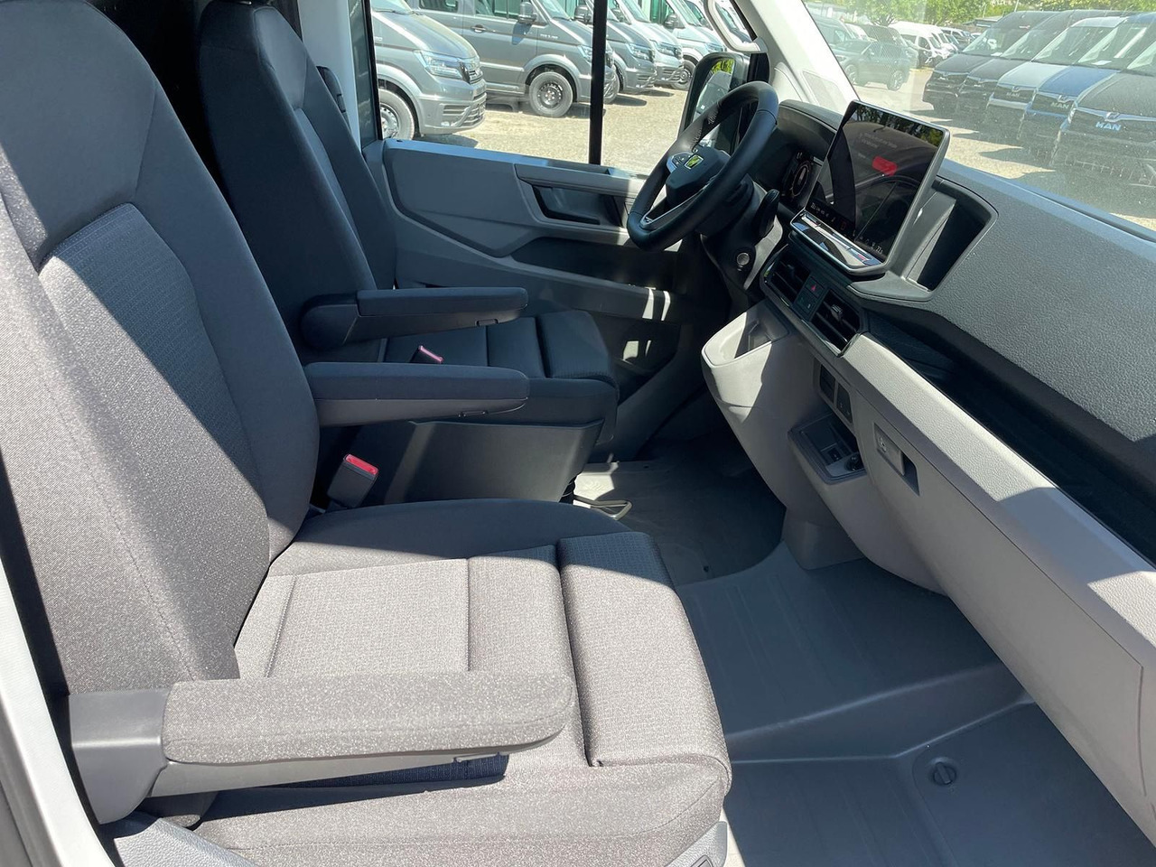 Kravas mikroautobuss MAN TGE 3.180 L3H3 Kasten 4x4 AHK ACC LED NAV SITZHZ: foto 26