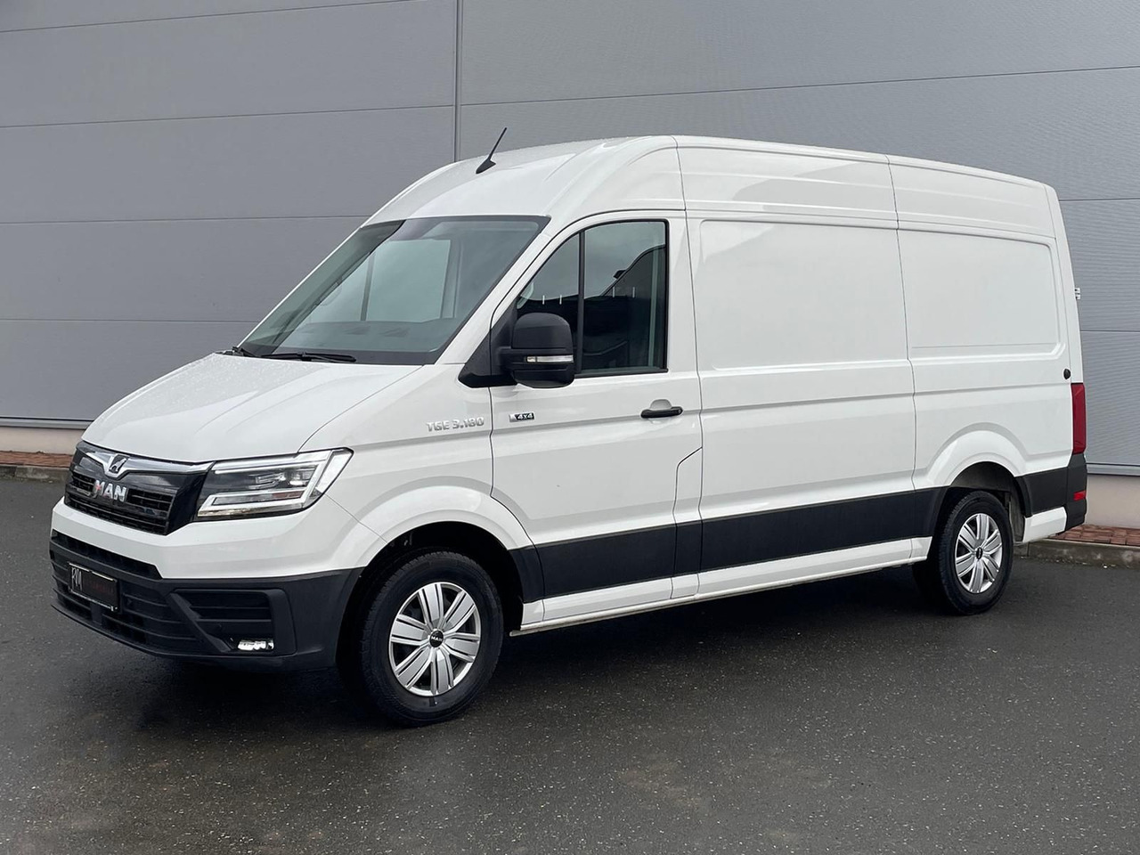 MAN TGE 3.180 L3H3 Kasten 4x4 AUTOM DIFF AHK TEMP - Vieglā automašīna: foto 1 MAN TGE 3.180 L3H3 Kasten 4x4 AUTOM DIFF AHK TEMP - Vieglā automašīna: foto 1