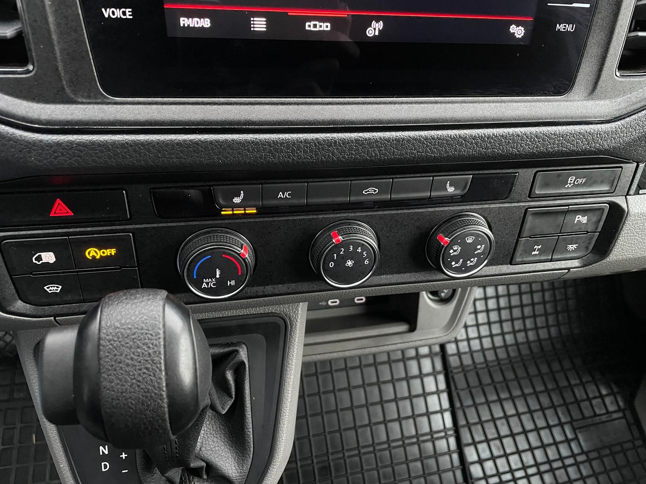Vieglā automašīna MAN TGE 3.180 L3H3 Kasten 4x4 AUTOM DIFF NAV AHK ACC: foto 21