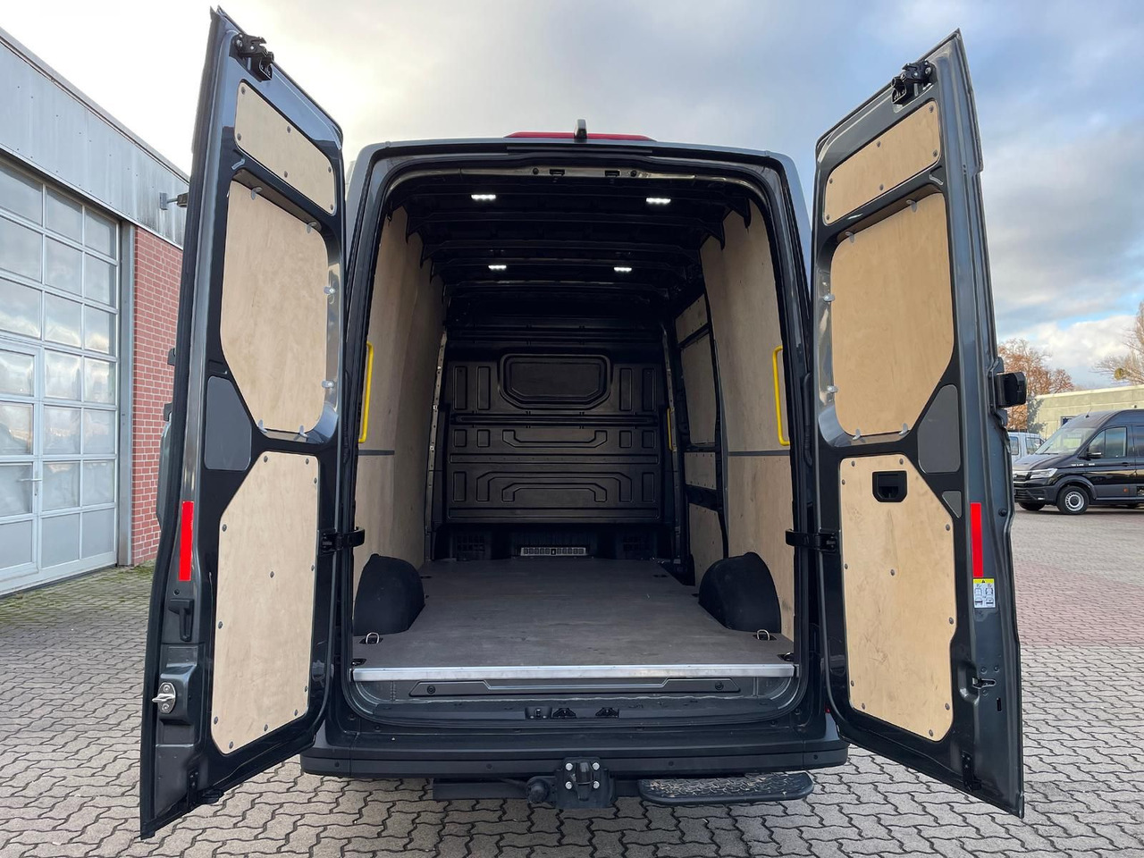 Kravas mikroautobuss MAN TGE 3.180 L3H3 Kasten 4x4 DIFF AHK ACC STANDHZ: foto 31