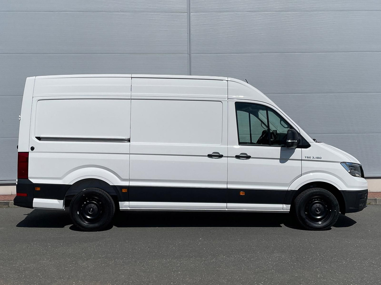 MAN TGE 3.180 L3H3 Kasten STANDHZ ACC NAVI KAMERA - Vieglā automašīna: foto 5 MAN TGE 3.180 L3H3 Kasten STANDHZ ACC NAVI KAMERA - Vieglā automašīna: foto 5