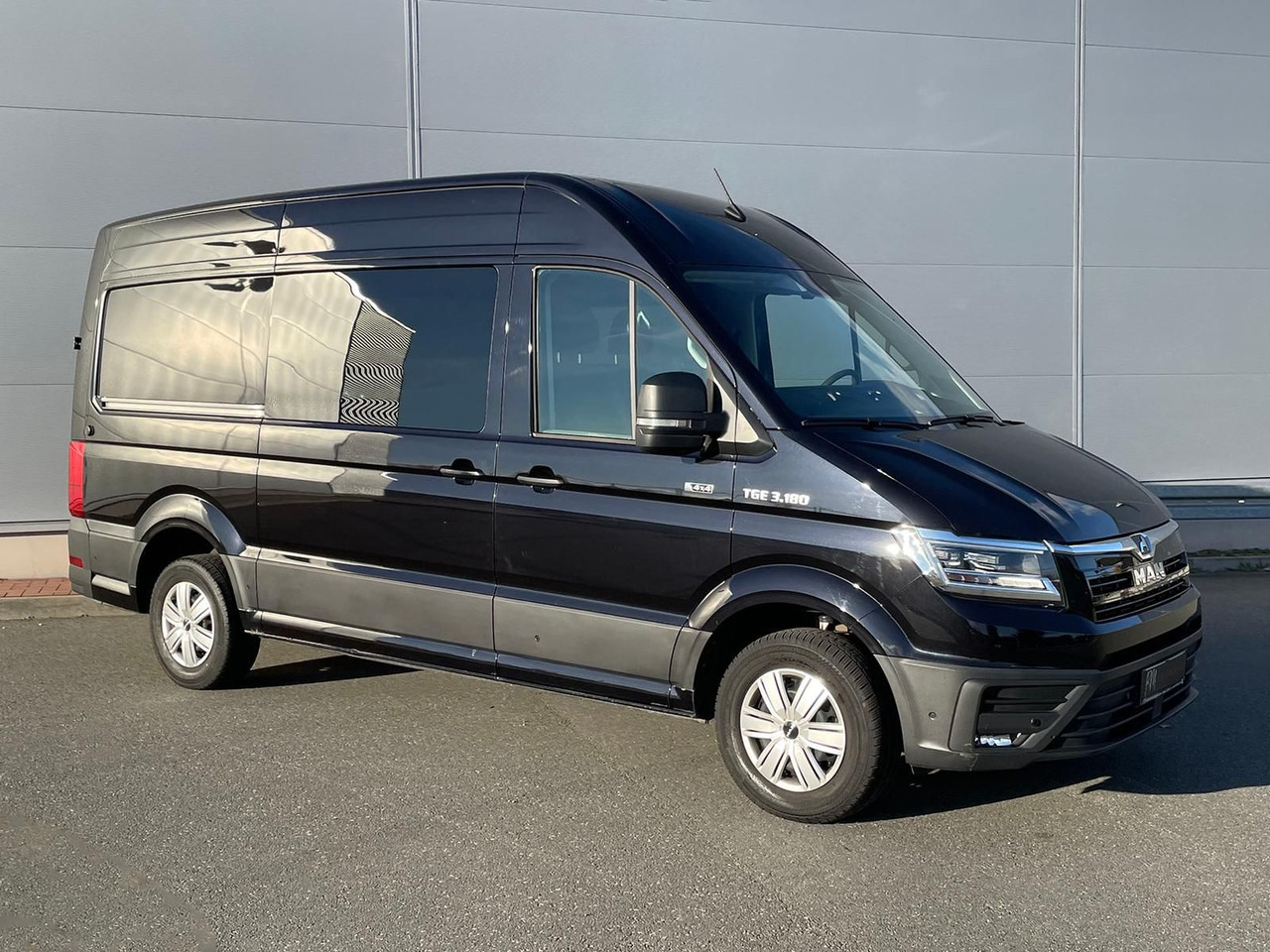 MAN TGE 3.180 L3H3 MIXTO 4x4 AUTOM DIFF AHK ACC NAV - Kravas mikroautobuss, Kravas-pasažieru furgons: foto 2 MAN TGE 3.180 L3H3 MIXTO 4x4 AUTOM DIFF AHK ACC NAV - Kravas mikroautobuss, Kravas-pasažieru furgons: foto 2