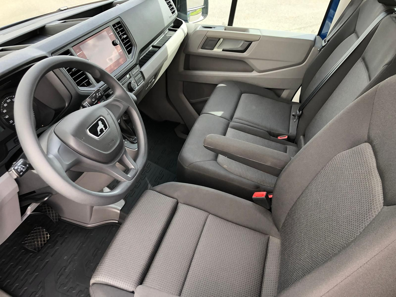 Vieglā automašīna MAN TGE 3.180 Pritsche DOKA MR 4x4 LED TEMPOMAT: foto 17