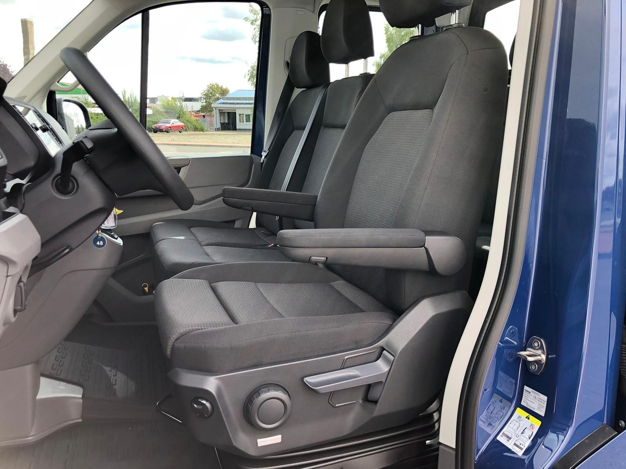 Vieglā automašīna MAN TGE 3.180 Pritsche DOKA MR 4x4 LED TEMPOMAT: foto 15