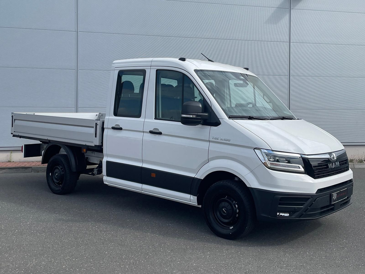 MAN TGE 3.180 Pritsche DOKA MR KAMERA AHK SITZHZ - Automašīna ar kravas platformu, Kravas-pasažieru furgons: foto 2 MAN TGE 3.180 Pritsche DOKA MR KAMERA AHK SITZHZ - Automašīna ar kravas platformu, Kravas-pasažieru furgons: foto 2