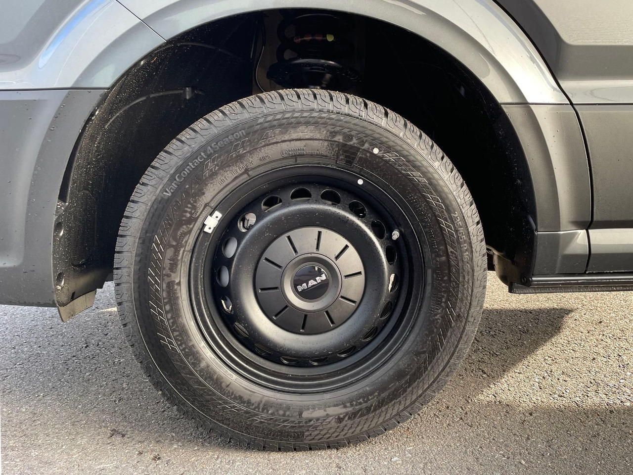 Automašīna ar kravas platformu, Kravas-pasažieru furgons MAN TGE 3.180 Pritsche DOKA MR STANDHZ AHK KAMERA: foto 33