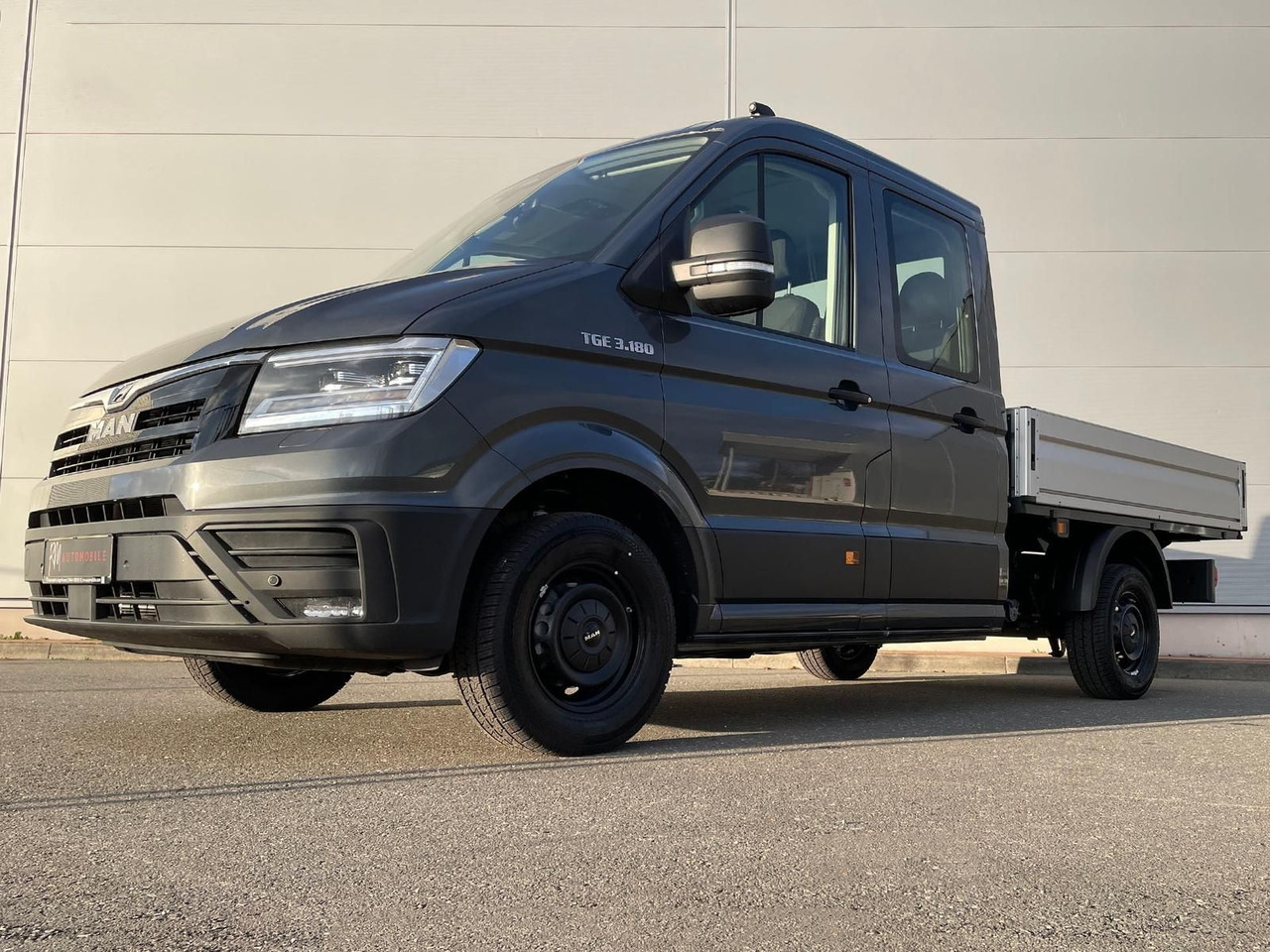 Automašīna ar kravas platformu, Kravas-pasažieru furgons MAN TGE 3.180 Pritsche DOKA MR STANDHZ AHK KAMERA: foto 32