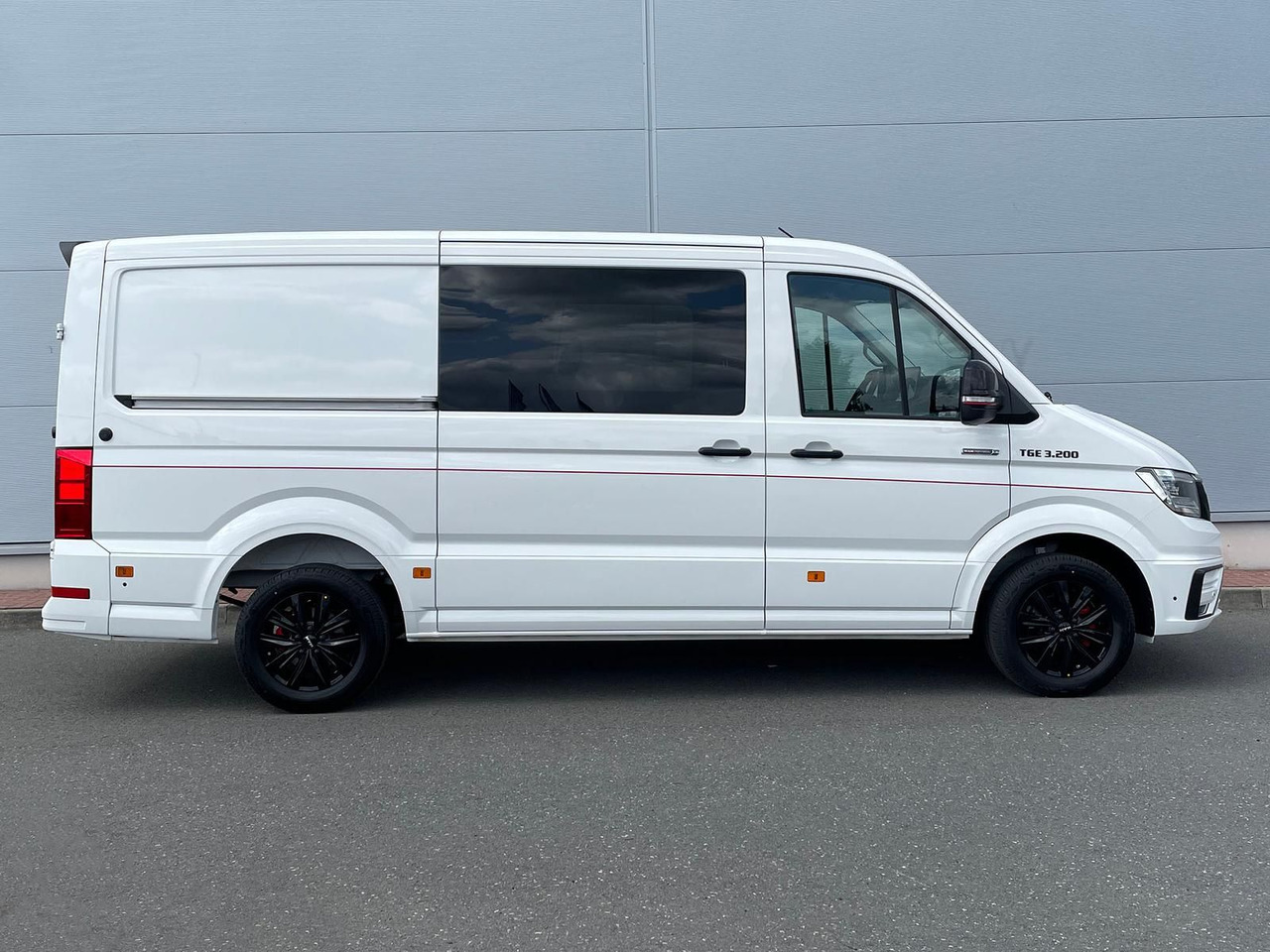 MAN TGE 3.200 L3H2 MIXTO 4x4 Individual S ACC STHZ - Kravas mikroautobuss, Kravas-pasažieru furgons: foto 5 MAN TGE 3.200 L3H2 MIXTO 4x4 Individual S ACC STHZ - Kravas mikroautobuss, Kravas-pasažieru furgons: foto 5