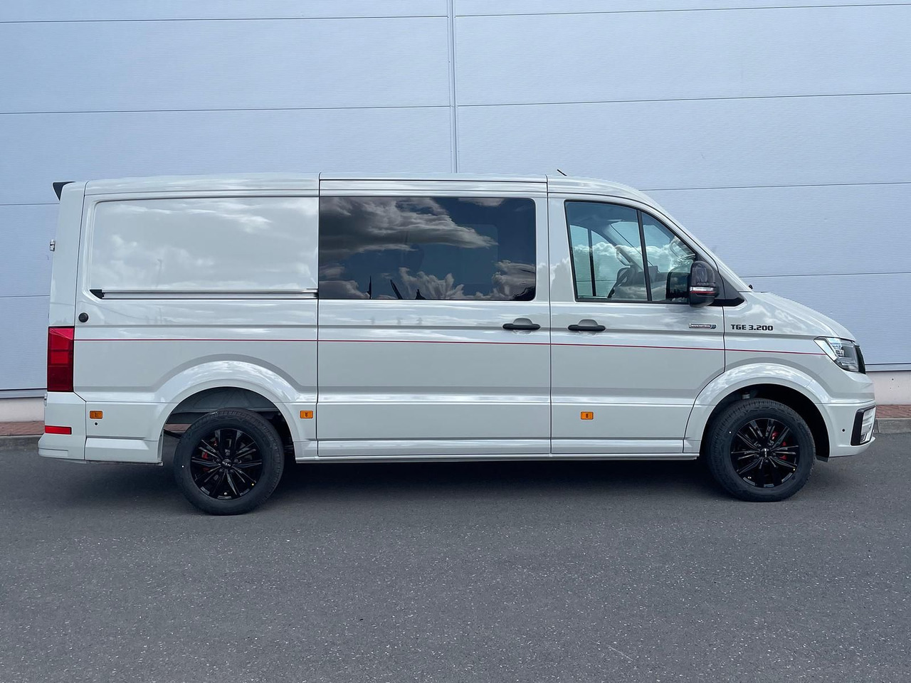 MAN TGE 3.200 L3H2 MIXTO 4x4 Individual S ACC STHZ - Kravas mikroautobuss, Kravas-pasažieru furgons: foto 5 MAN TGE 3.200 L3H2 MIXTO 4x4 Individual S ACC STHZ - Kravas mikroautobuss, Kravas-pasažieru furgons: foto 5