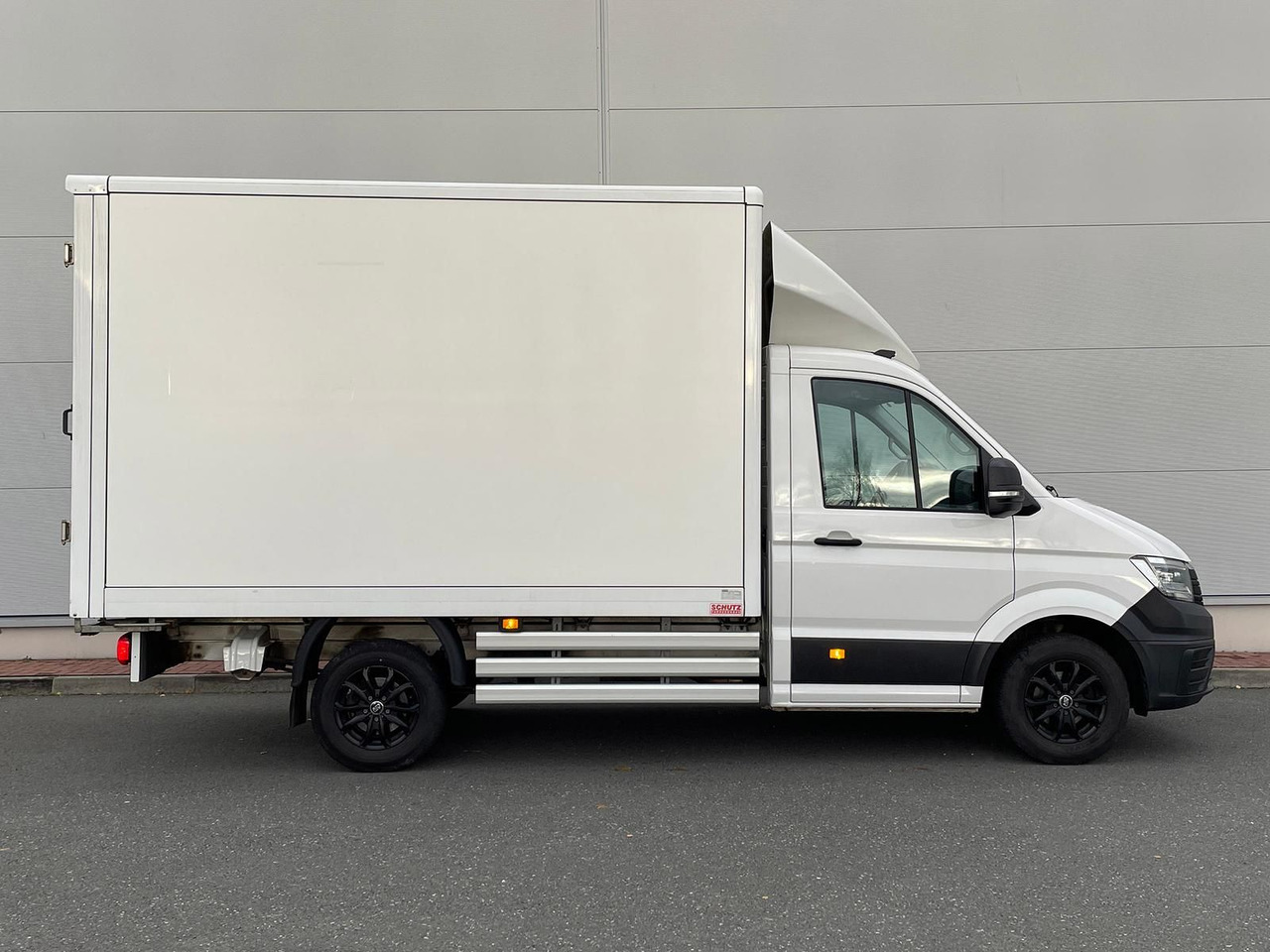 Volkswagen Crafter Koffer mittellang LED DAB SITZH - Furgons ar slēgtā virsbūve: foto 5 Volkswagen Crafter Koffer mittellang LED DAB SITZH - Furgons ar slēgtā virsbūve: foto 5