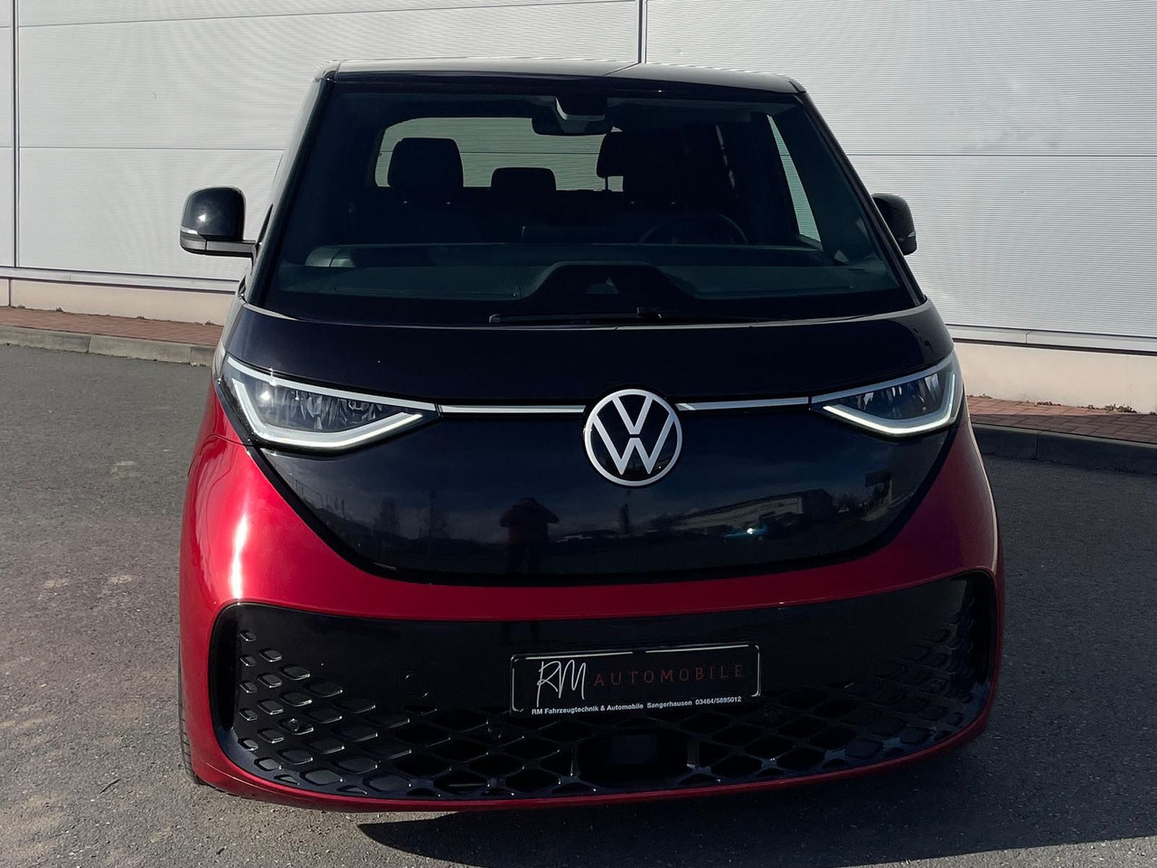 Volkswagen ID.Buzz KW Fahrwerk LM Felgen KLIMA PDC ACC DAB - Pasažieru furgons, Elektriskais furgons: foto 4 Volkswagen ID.Buzz KW Fahrwerk LM Felgen KLIMA PDC ACC DAB - Pasažieru furgons, Elektriskais furgons: foto 4