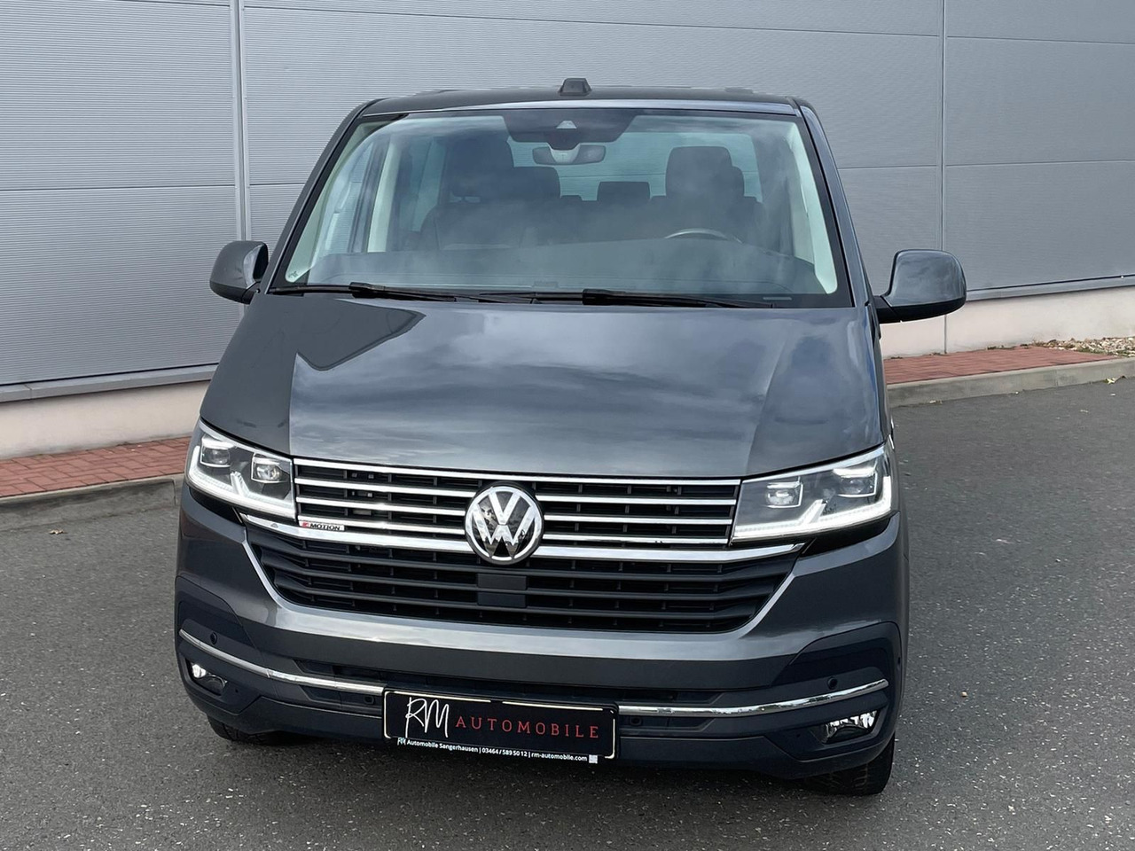 Volkswagen T6.1 Multivan Comfortline 4M ACC KAMERA SITZHZ - Pasažieru furgons: foto 4 Volkswagen T6.1 Multivan Comfortline 4M ACC KAMERA SITZHZ - Pasažieru furgons: foto 4