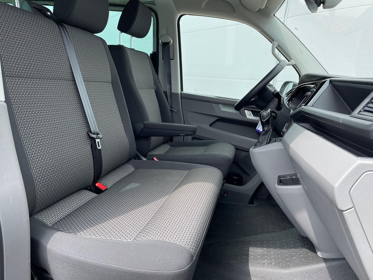 Jaunā Kravas mikroautobuss Volkswagen T6.1 Transporter 2.0 TDI lang 4MOTION SITZHZ NAV: foto 16