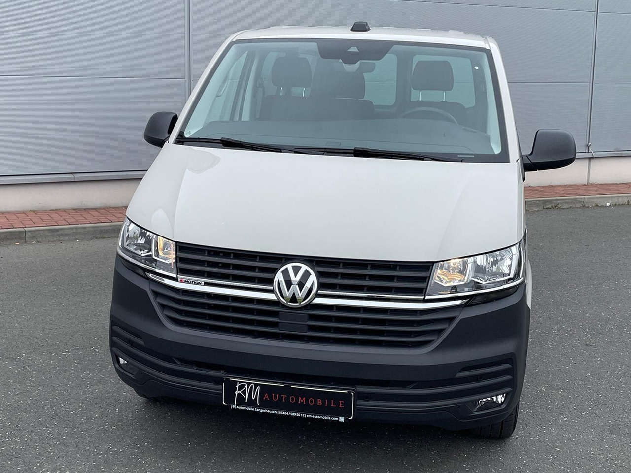 Volkswagen T6.1 Transporter 2.0 TDI lang 4MOTION SITZHZ NAV - Vieglā automašīna: foto 4 Volkswagen T6.1 Transporter 2.0 TDI lang 4MOTION SITZHZ NAV - Vieglā automašīna: foto 4