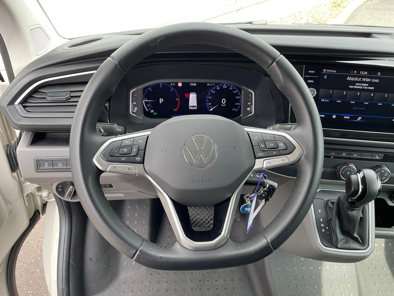 Jaunā Kravas mikroautobuss Volkswagen T6.1 Transporter 2.0 TDI lang 4MOTION SITZHZ NAV: foto 13