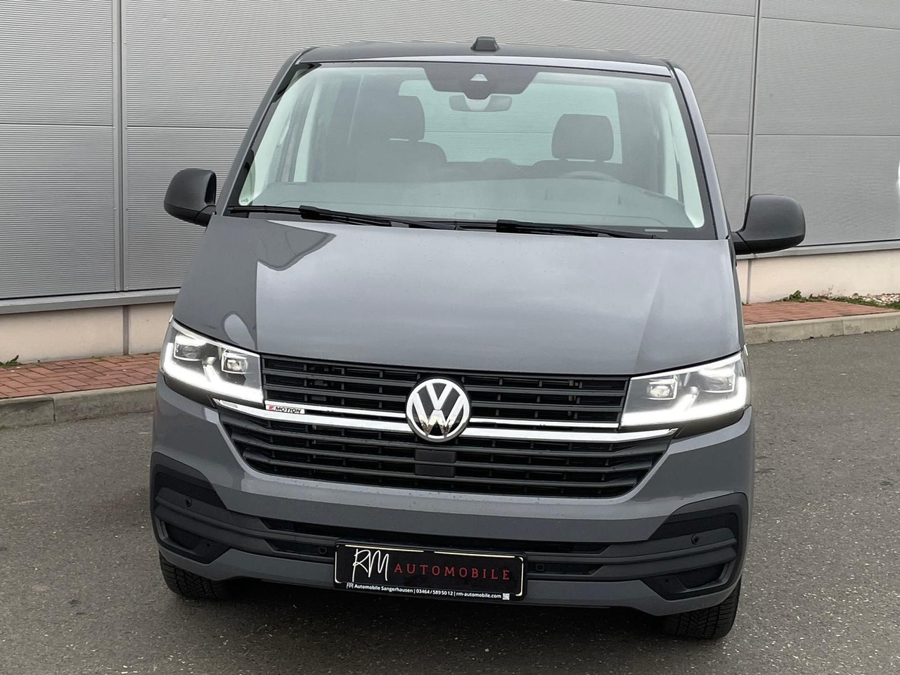 Volkswagen T6.1 Transporter 4MOTION NAVI STANDHZ ACC PDC - Mikroautobuss, Pasažieru furgons: foto 3 Volkswagen T6.1 Transporter 4MOTION NAVI STANDHZ ACC PDC - Mikroautobuss, Pasažieru furgons: foto 3