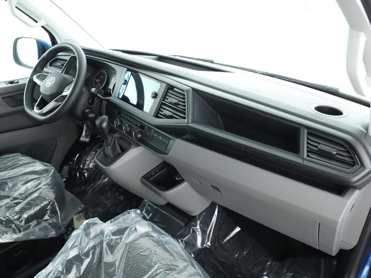 Volkswagen T6.1 Transporter Kombi KR Autom. LED TEMP SITZHZ - Mikroautobuss, Pasažieru furgons: foto 3 Volkswagen T6.1 Transporter Kombi KR Autom. LED TEMP SITZHZ - Mikroautobuss, Pasažieru furgons: foto 3