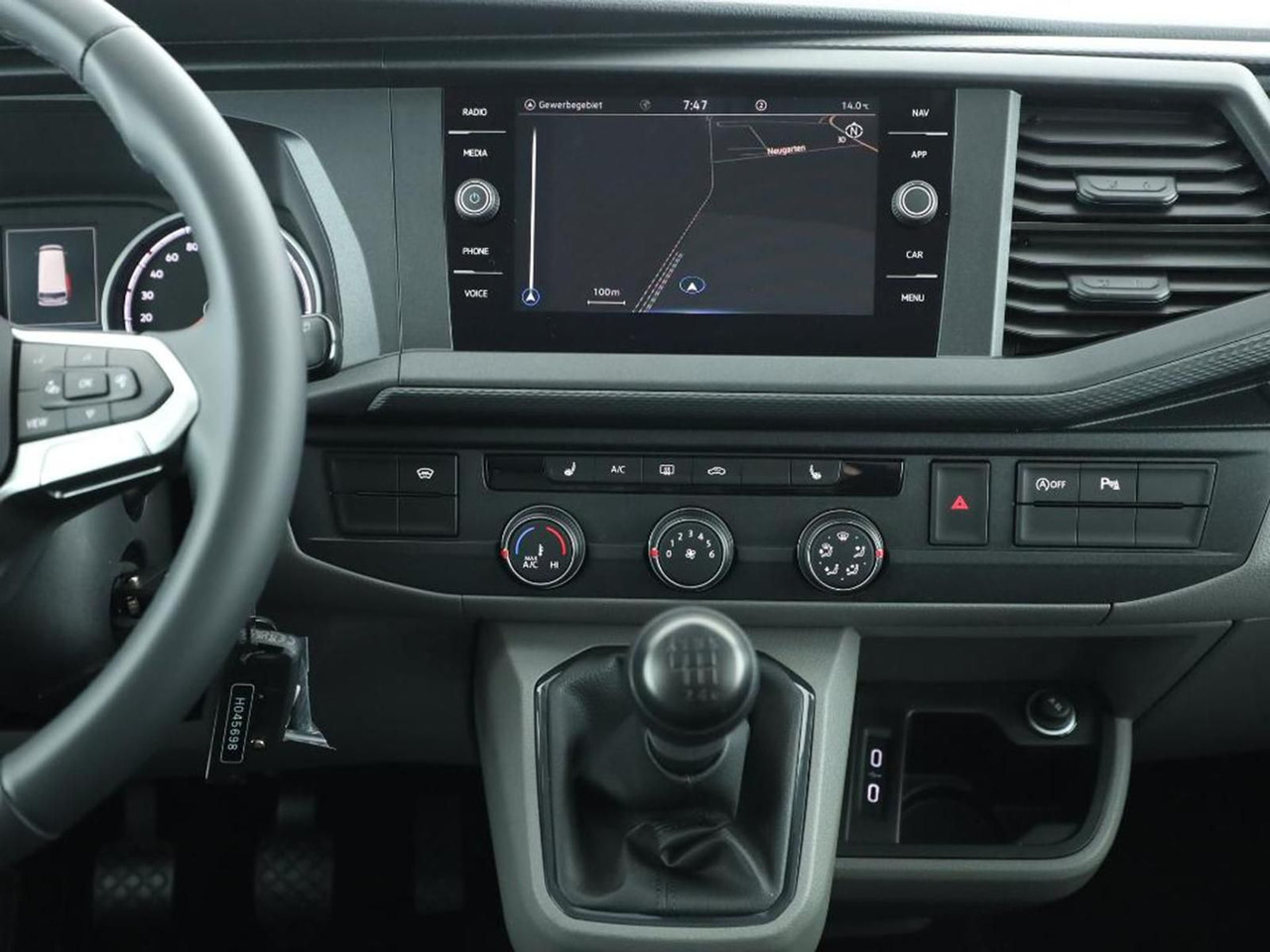 Volkswagen T6.1 Transporter Kombi KR LED STANDHZ ACC NAVI - Pasažieru furgons: foto 5 Volkswagen T6.1 Transporter Kombi KR LED STANDHZ ACC NAVI - Pasažieru furgons: foto 5