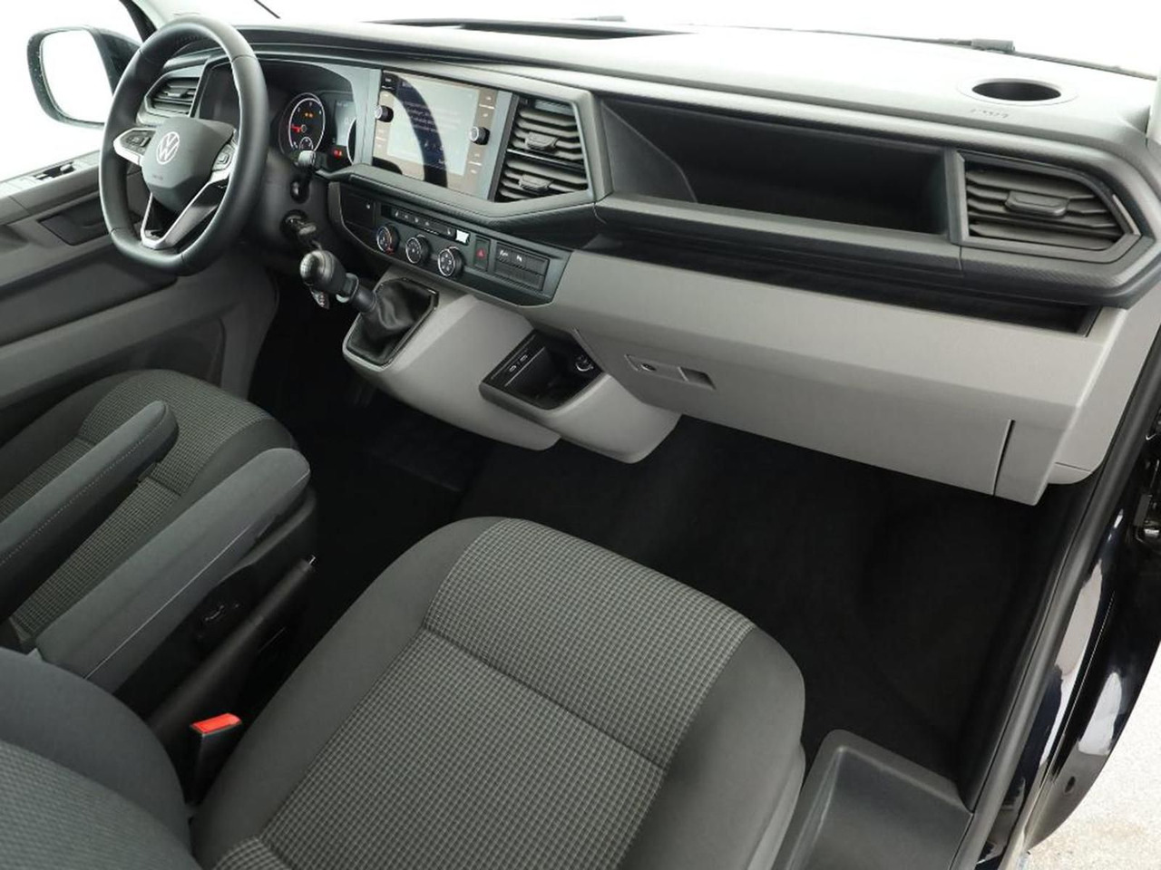 Volkswagen T6.1 Transporter Kombi KR STANDHZ LED ACC NAVI - Pasažieru furgons: foto 3 Volkswagen T6.1 Transporter Kombi KR STANDHZ LED ACC NAVI - Pasažieru furgons: foto 3