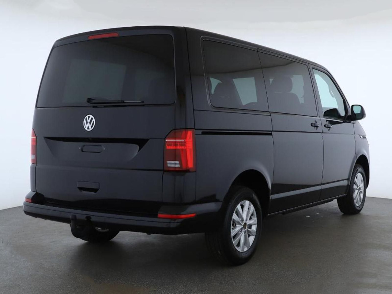 Volkswagen T6.1 Transporter Kombi KR STANDHZ LED ACC NAVI - Pasažieru furgons: foto 2 Volkswagen T6.1 Transporter Kombi KR STANDHZ LED ACC NAVI - Pasažieru furgons: foto 2