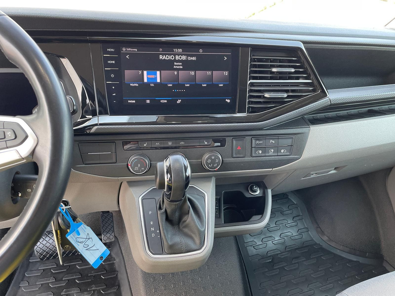Kravas mikroautobuss Volkswagen T6.1 Transporter lang 4M LED BEAR LOCK KAM DAB: foto 16