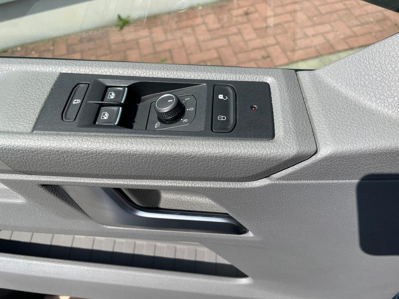 Kravas mikroautobuss Volkswagen T6.1 Transporter lang 4M LED BEAR LOCK KAM DAB: foto 30