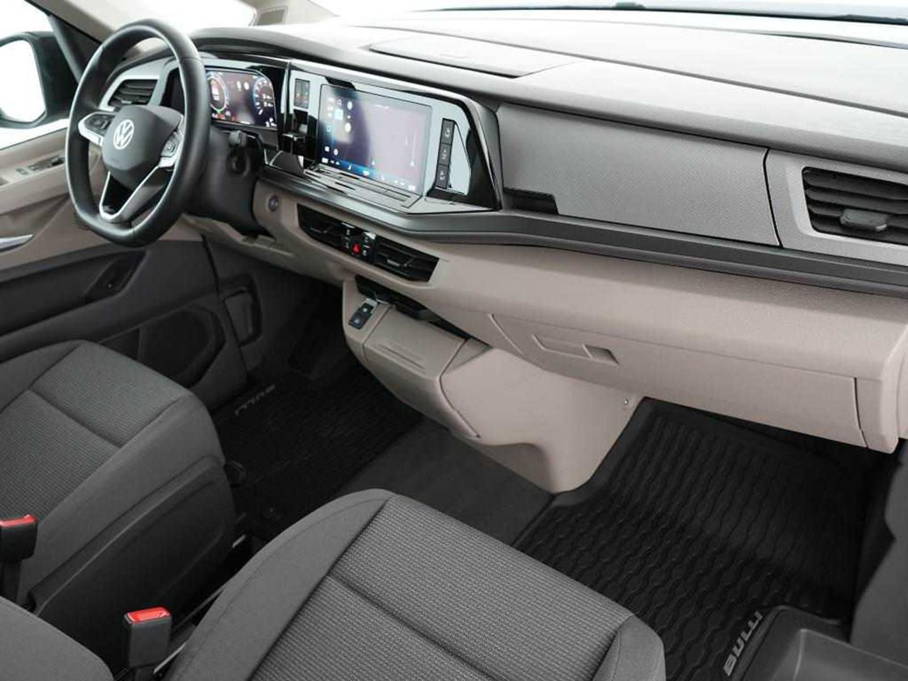 Volkswagen T7 Multivan eHybrid lang 4MOTION NAVI AHK ACC - Mikroautobuss, Pasažieru furgons: foto 3 Volkswagen T7 Multivan eHybrid lang 4MOTION NAVI AHK ACC - Mikroautobuss, Pasažieru furgons: foto 3