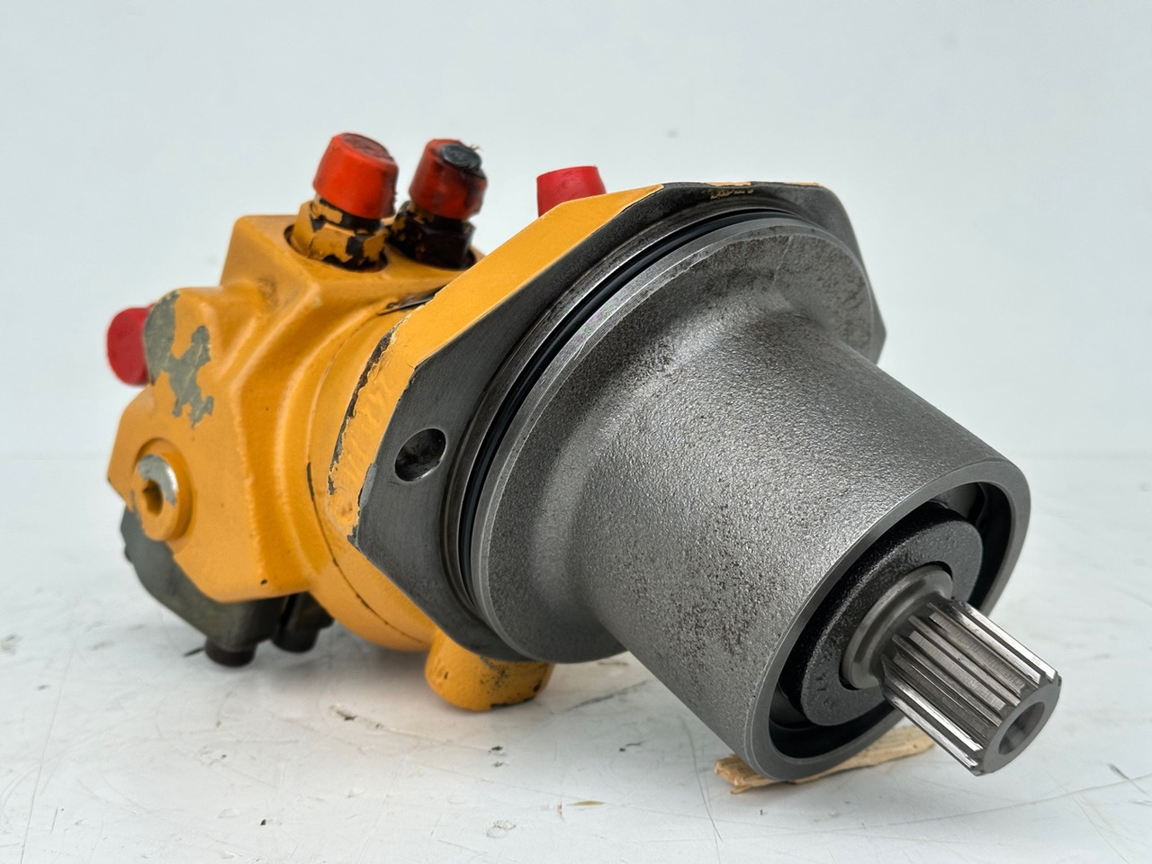 LIEBHERR Konstantmotor mit ID-Nr.5008984-ID-Nr.5007150 – Hydromatik Rexroth Axialkolbenmotor mit Nr.2000349 Typ:A2FE23/61W-NAL191. A308,A310,A312,A900ZW,R308,R310,R312,LOS914,R914,R916. #4064579.DK# - Hidrauliskais motors - Ekskavators: foto 2 LIEBHERR Konstantmotor mit ID-Nr.5008984-ID-Nr.5007150 – Hydromatik Rexroth Axialkolbenmotor mit Nr.2000349 Typ:A2FE23/61W-NAL191. A308,A310,A312,A900ZW,R308,R310,R312,LOS914,R914,R916. #4064579.DK# - Hidrauliskais motors - Ekskavators: foto 2