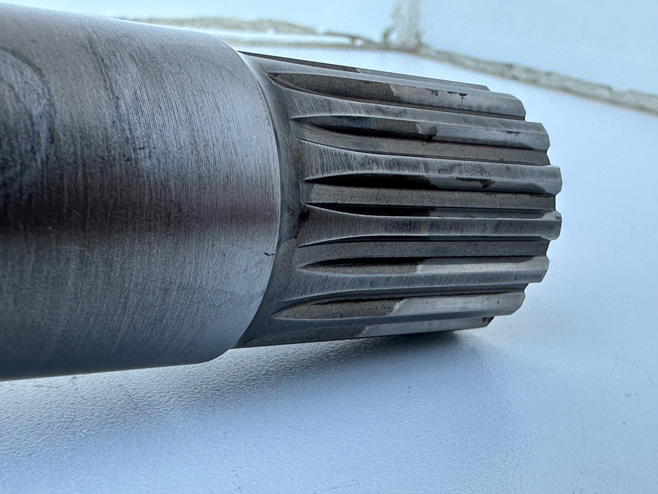 Liebherr Antriebswelle ID-Nr.90201866. FAT355P120. LH40 C, ER934. #90201866.06.08# - Sānpārvads - Kāpurķēžu ekskavators: foto 4 Liebherr Antriebswelle ID-Nr.90201866. FAT355P120. LH40 C, ER934. #90201866.06.08# - Sānpārvads - Kāpurķēžu ekskavators: foto 4