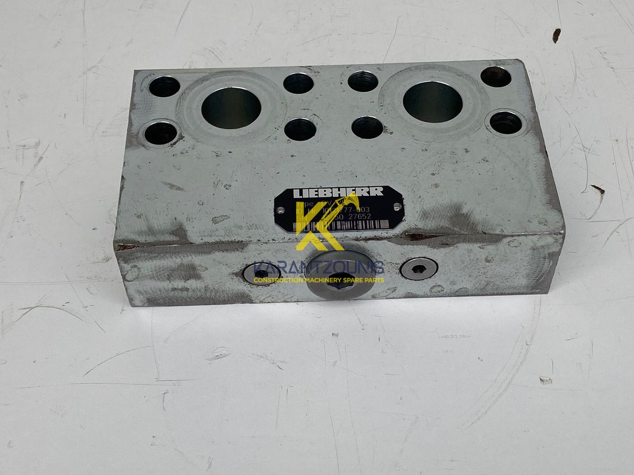 Liebherr Dämpfungsventil ID-Nr.10121777. P924 COMP, P926, R926, R916, R922, R924 COMP, R924, R926 COMP, R926, R930, R936, R946, R950 T, R960 T. #DÄ27652# - Pagrieziena reduktors - Ekskavators: foto 1 Liebherr Dämpfungsventil ID-Nr.10121777. P924 COMP, P926, R926, R916, R922, R924 COMP, R924, R926 COMP, R926, R930, R936, R946, R950 T, R960 T. #DÄ27652# - Pagrieziena reduktors - Ekskavators: foto 1