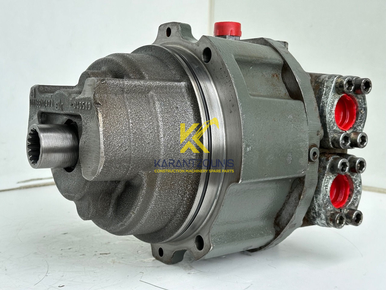 Liebherr Hydraulikeinbaumotor CMVE O 108. ID-Nr.10118562 - ID-Nr.10132610 - ID-Nr.10129048. LOS1916, LOS916, LOS926, R906, R916, R918, R920, R922, R924, R926COMP, R926, R936. #28313# - Hidrauliskais motors - Celtniecības tehnika: foto 2 Liebherr Hydraulikeinbaumotor CMVE O 108. ID-Nr.10118562 - ID-Nr.10132610 - ID-Nr.10129048. LOS1916, LOS916, LOS926, R906, R916, R918, R920, R922, R924, R926COMP, R926, R936. #28313# - Hidrauliskais motors - Celtniecības tehnika: foto 2