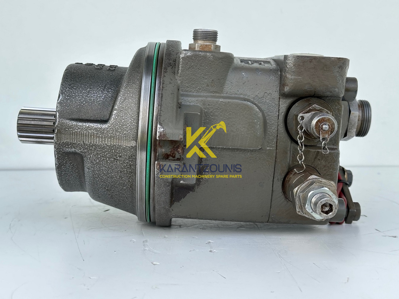 Liebherr Hydraulikeinbaumotor Typ:FMF058, ID-Nr.10122576 - ID-Nr.10145827 - ID-Nr.11371069. LOS1906, P924 COMP , R906, R906 PROTO, R916, R922, R924, R924 COMP, R926 COMP, R926 K LC. #11371069.08604# - Hidrauliskais motors - Kāpurķēžu ekskavators: foto 5 Liebherr Hydraulikeinbaumotor Typ:FMF058, ID-Nr.10122576 - ID-Nr.10145827 - ID-Nr.11371069. LOS1906, P924 COMP , R906, R906 PROTO, R916, R922, R924, R924 COMP, R926 COMP, R926 K LC. #11371069.08604# - Hidrauliskais motors - Kāpurķēžu ekskavators: foto 5