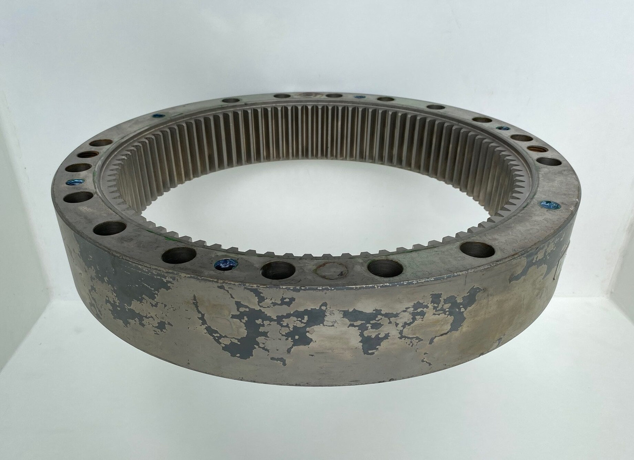 Liebherr Innenrad ID-Nr.9443655 - ID-Nr.944365503. - Pagrieziena reduktors - Kāpurķēžu ekskavators: foto 2 Liebherr Innenrad ID-Nr.9443655 - ID-Nr.944365503. - Pagrieziena reduktors - Kāpurķēžu ekskavators: foto 2