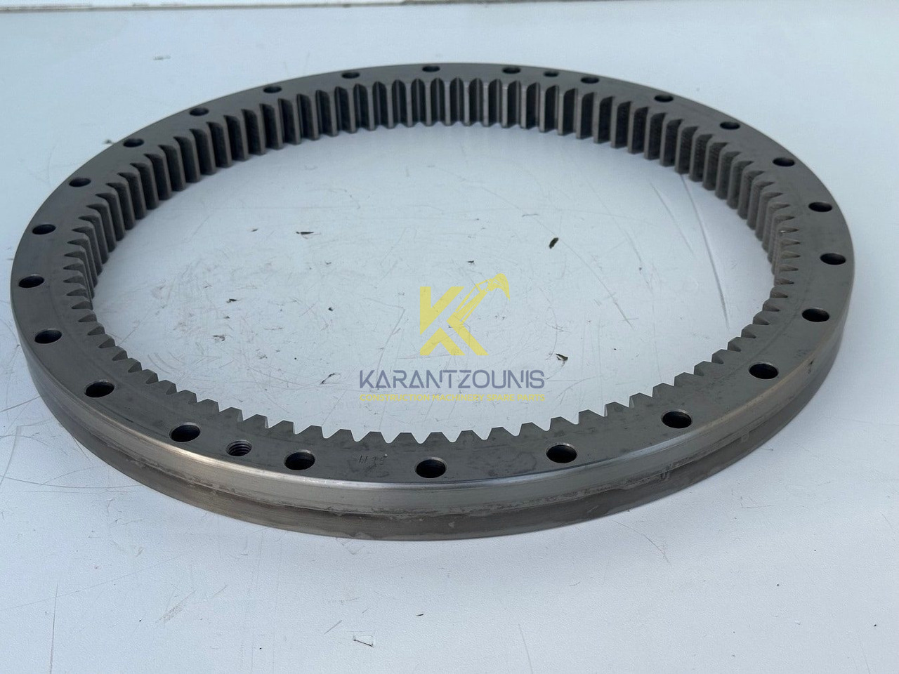 Liebherr Innenrad ID-Nr.944442903. FAT500P128 - FAT500P131. LH80, LH110, R945, R950, R956, R960, R964, R966. #IN.29.09# - Sānpārvads - Kāpurķēžu ekskavators: foto 3 Liebherr Innenrad ID-Nr.944442903. FAT500P128 - FAT500P131. LH80, LH110, R945, R950, R956, R960, R964, R966. #IN.29.09# - Sānpārvads - Kāpurķēžu ekskavators: foto 3