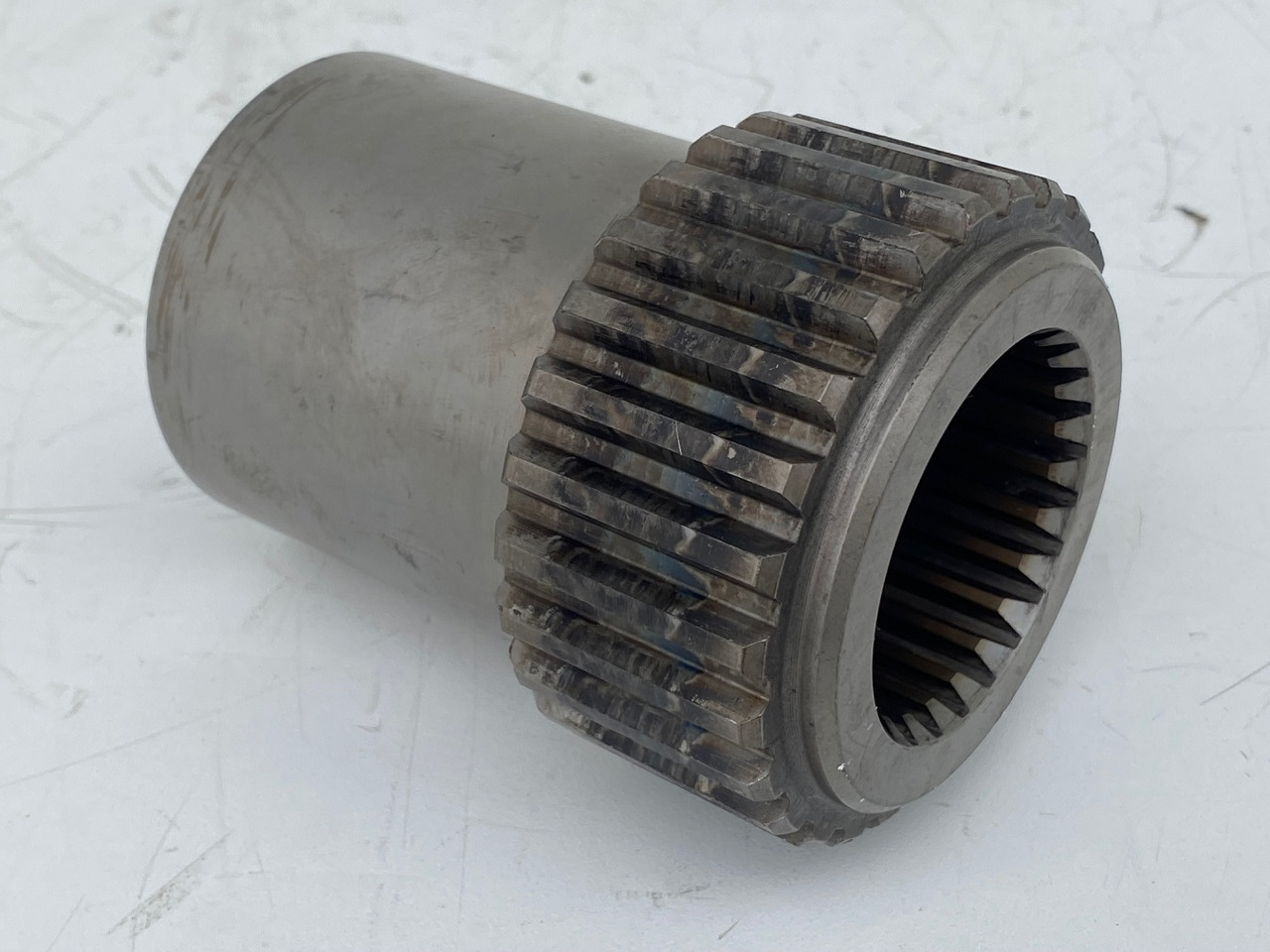 Liebherr Lamellenträger ID-Nr.9443704 - ID-Nr.944370403. FAT600, FAT600P067, FAT600P080. #LAM1005# - Sānpārvads - Kāpurķēžu ekskavators: foto 2 Liebherr Lamellenträger ID-Nr.9443704 - ID-Nr.944370403. FAT600, FAT600P067, FAT600P080. #LAM1005# - Sānpārvads - Kāpurķēžu ekskavators: foto 2