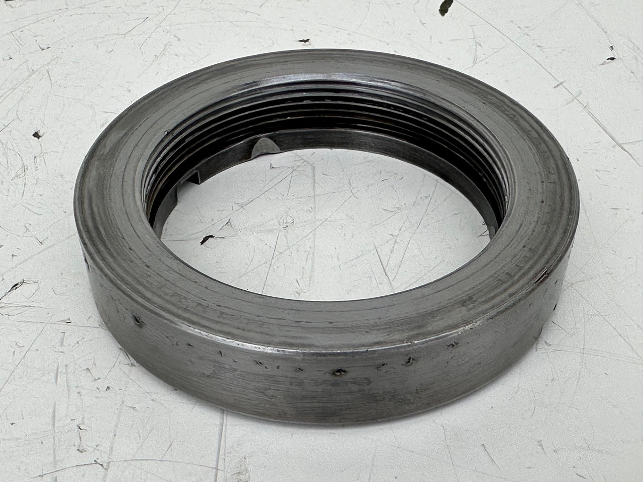 Liebherr Nutmutter ID-Nr.9441596 - ID-Nr.944159603. SAT200/277,SAT225/218,SAT225/200,SAT225/220,SAT225/228,SAT225/229,SAT225/230,SAT225/230,SAT225/240,SAT225/268,SAT250/278,SAT250A300.#944159603.GH# - Pagrieziena reduktors - Ekskavators: foto 3 Liebherr Nutmutter ID-Nr.9441596 - ID-Nr.944159603. SAT200/277,SAT225/218,SAT225/200,SAT225/220,SAT225/228,SAT225/229,SAT225/230,SAT225/230,SAT225/240,SAT225/268,SAT250/278,SAT250A300.#944159603.GH# - Pagrieziena reduktors - Ekskavators: foto 3