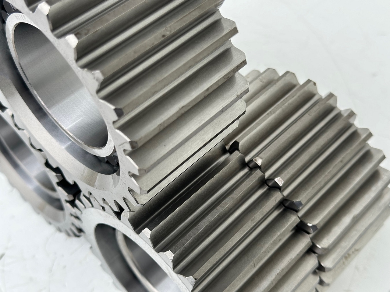 Liebherr Planetenrad ID-Nr.90024935. FAT400P112 - FAT400P130 - FAT400P139. R926, R928, R930, R934, R936, R938, R940, R944, R946, R950 T. #90024935.20.01# - Sānpārvads - Celtniecības tehnika: foto 3 Liebherr Planetenrad ID-Nr.90024935. FAT400P112 - FAT400P130 - FAT400P139. R926, R928, R930, R934, R936, R938, R940, R944, R946, R950 T. #90024935.20.01# - Sānpārvads - Celtniecības tehnika: foto 3