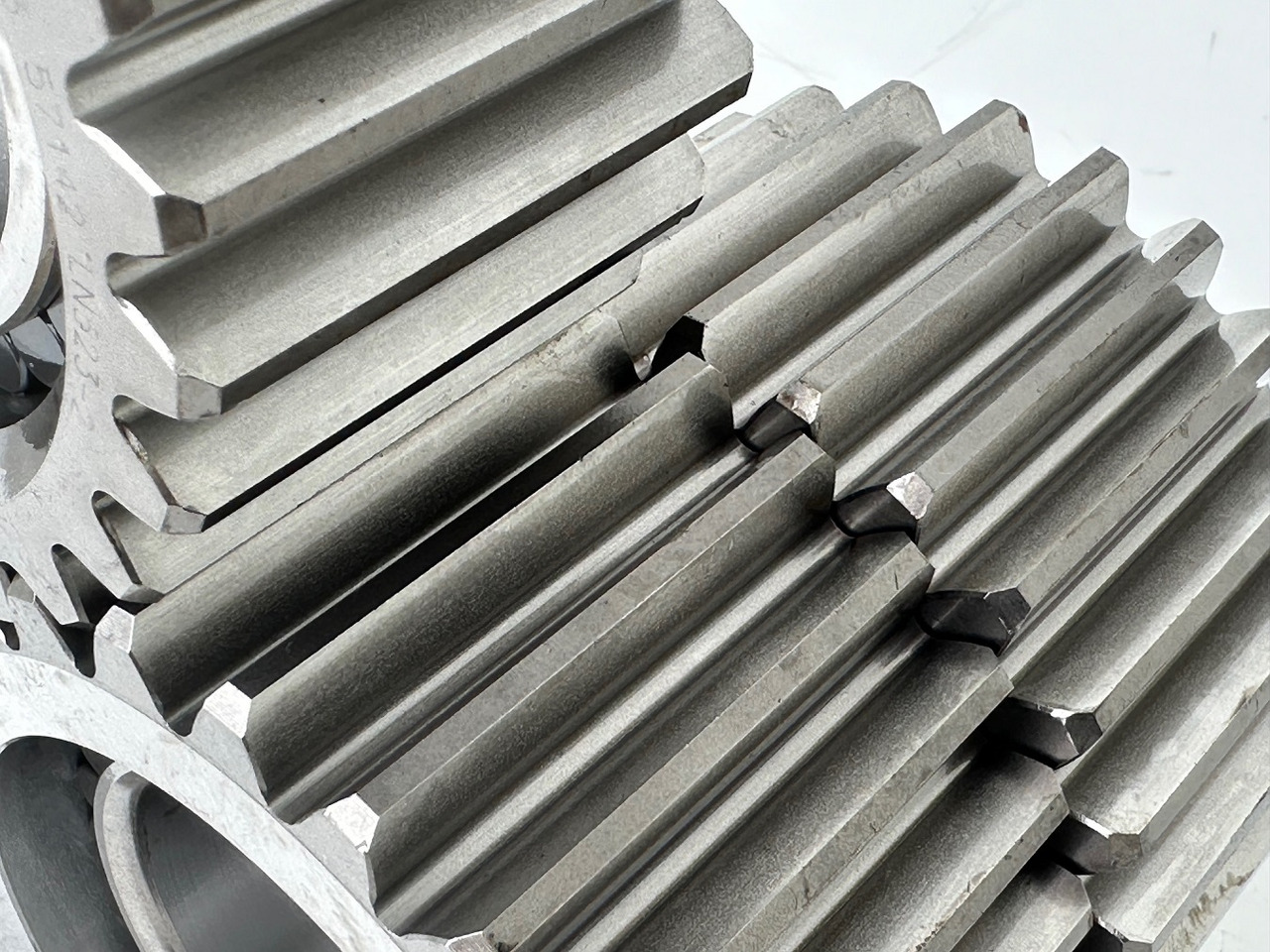 Liebherr Planetenrad ID-Nr.90024935. FAT400P112 - FAT400P130 - FAT400P139. R926, R928, R930, R934, R936, R938, R940, R944, R946, R950 T. #90024935.20.01# - Sānpārvads - Celtniecības tehnika: foto 4 Liebherr Planetenrad ID-Nr.90024935. FAT400P112 - FAT400P130 - FAT400P139. R926, R928, R930, R934, R936, R938, R940, R944, R946, R950 T. #90024935.20.01# - Sānpārvads - Celtniecības tehnika: foto 4