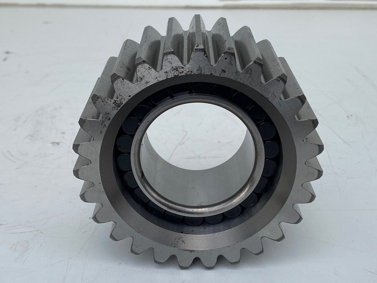 Liebherr Planetenrad ID-Nr.90205840. FAT350P126 - FAT350P138. R920 - R922 - R924 - R925 - R926 - R930 T. #PL25.02.1# - Sānpārvads - Celtniecības tehnika: foto 4 Liebherr Planetenrad ID-Nr.90205840. FAT350P126 - FAT350P138. R920 - R922 - R924 - R925 - R926 - R930 T. #PL25.02.1# - Sānpārvads - Celtniecības tehnika: foto 4