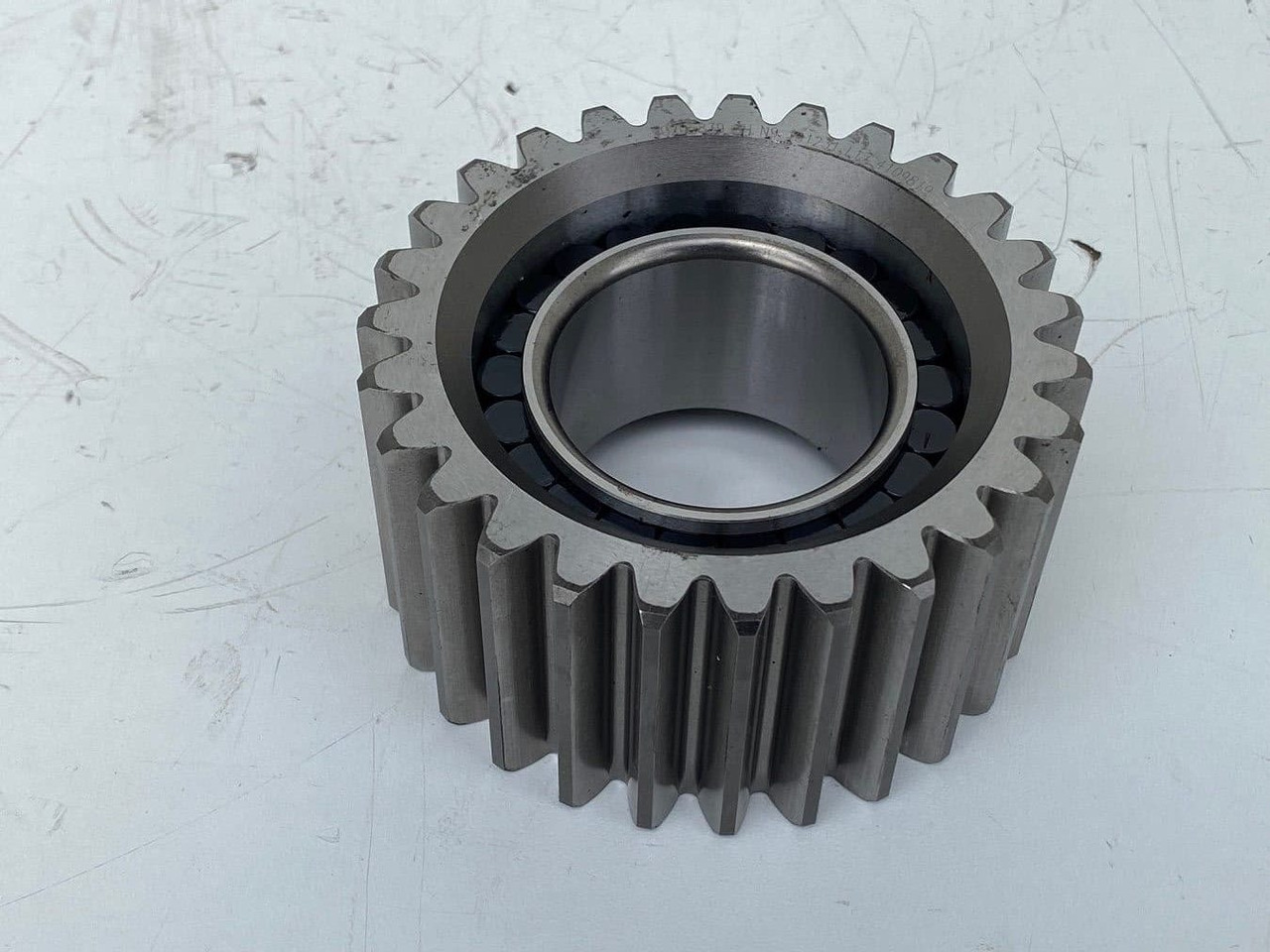 Liebherr Planetenrad ID-Nr.90205840. FAT350P126 - FAT350P138. R920 - R922 - R924 - R925 - R926 - R930 T. #PL25.02.1# - Sānpārvads - Celtniecības tehnika: foto 2 Liebherr Planetenrad ID-Nr.90205840. FAT350P126 - FAT350P138. R920 - R922 - R924 - R925 - R926 - R930 T. #PL25.02.1# - Sānpārvads - Celtniecības tehnika: foto 2