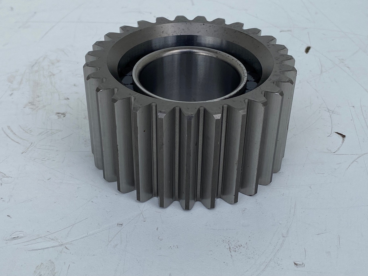 Liebherr Planetenrad ID-Nr.90205840. FAT350P126 - FAT350P138. R920 - R922 - R924 - R925 - R926 - R930 T. #PL25.02.2# - Sānpārvads - Celtniecības tehnika: foto 1 Liebherr Planetenrad ID-Nr.90205840. FAT350P126 - FAT350P138. R920 - R922 - R924 - R925 - R926 - R930 T. #PL25.02.2# - Sānpārvads - Celtniecības tehnika: foto 1