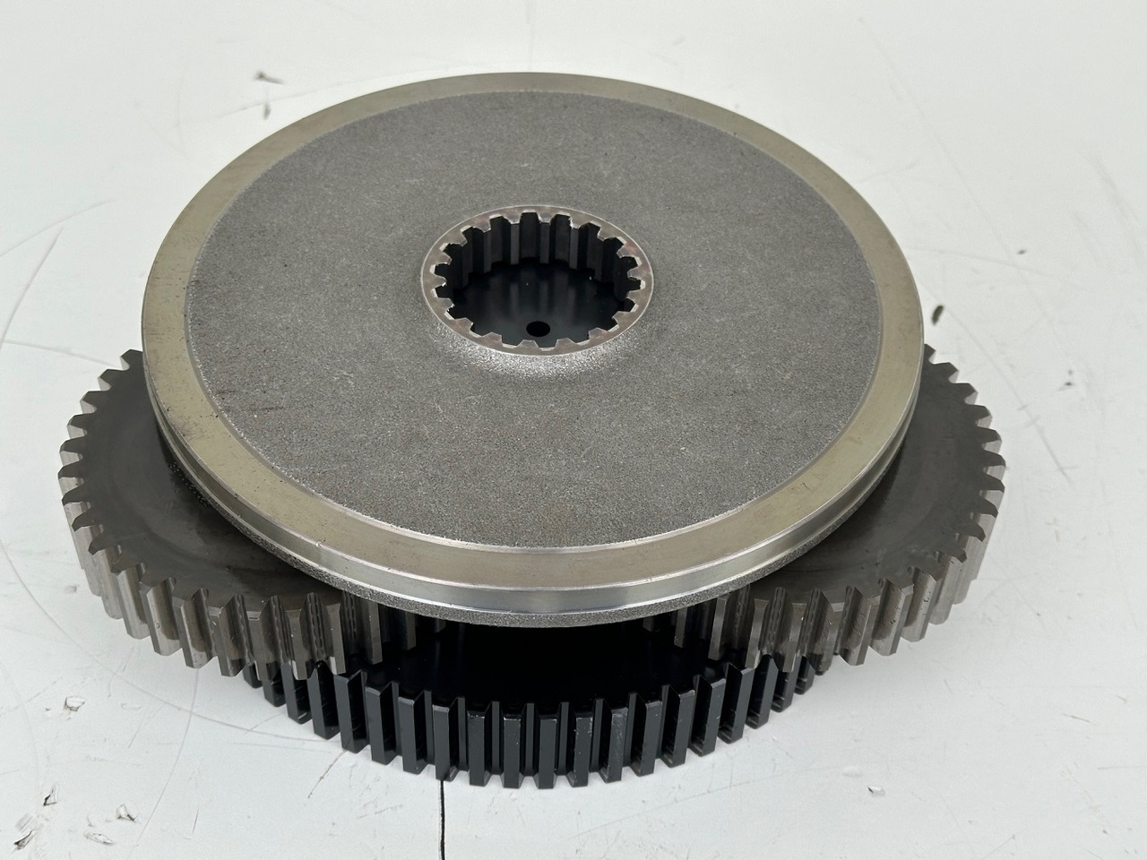 Liebherr Planetenträger ID-Nr.90006547 mit Planetenrad ID-Nr.90209187 und Lamellenträger ID-Nr.90006550. #LA.PL.PA.137239# - Pagrieziena reduktors - Celtniecības tehnika: foto 4 Liebherr Planetenträger ID-Nr.90006547 mit Planetenrad ID-Nr.90209187 und Lamellenträger ID-Nr.90006550. #LA.PL.PA.137239# - Pagrieziena reduktors - Celtniecības tehnika: foto 4