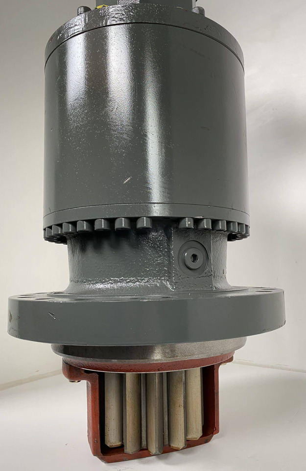 Liebherr Schwenkantrieb SAT275/285, ID-Nr.90019817 - ID-Nr.90017908 and Linde Hydromotor HMF 75-02 2706, ID-Nr.11007092. - Pārnesumkārba - Riteņu ekskavators: foto 5 Liebherr Schwenkantrieb SAT275/285, ID-Nr.90019817 - ID-Nr.90017908 and Linde Hydromotor HMF 75-02 2706, ID-Nr.11007092. - Pārnesumkārba - Riteņu ekskavators: foto 5