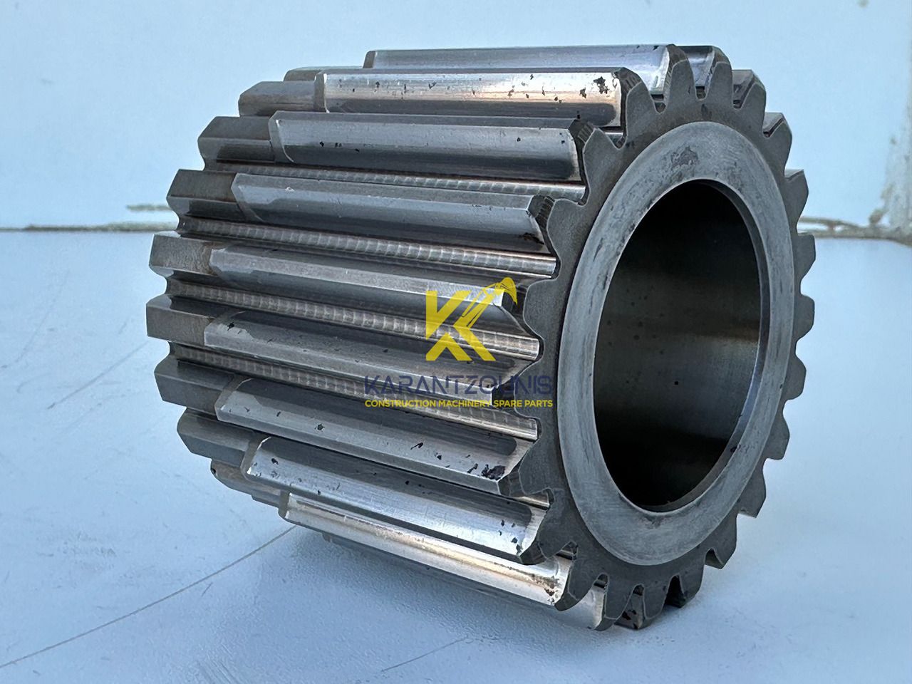 Liebherr Sonnenrad ID-Nr.90016258. FAT400P112,FAT400P130,FAT400P139,LOS1936,LOS926,R926,R928,R930,R934,R936,R938,R940,R944,R946,R950T. #90016258.06.08.02# - Sānpārvads - Kāpurķēžu ekskavators: foto 2 Liebherr Sonnenrad ID-Nr.90016258. FAT400P112,FAT400P130,FAT400P139,LOS1936,LOS926,R926,R928,R930,R934,R936,R938,R940,R944,R946,R950T. #90016258.06.08.02# - Sānpārvads - Kāpurķēžu ekskavators: foto 2