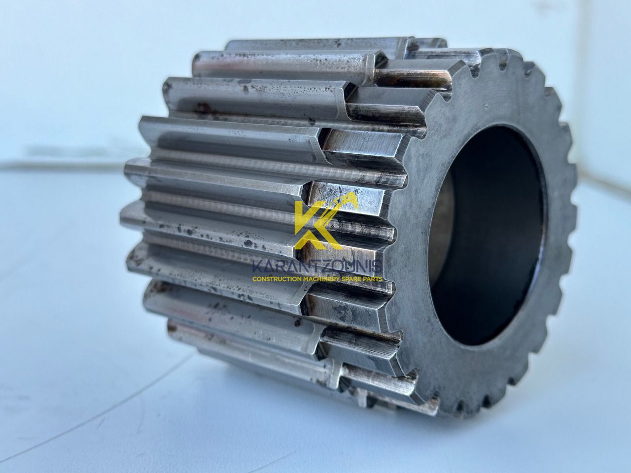 Liebherr Sonnenrad ID-Nr.90016258. FAT400P112,FAT400P130,FAT400P139,LOS1936,LOS926,R926,R928,R930,R934,R936,R938,R940,R944,R946,R950T. #90016258.06.08# - Sānpārvads - Kāpurķēžu ekskavators: foto 1 Liebherr Sonnenrad ID-Nr.90016258. FAT400P112,FAT400P130,FAT400P139,LOS1936,LOS926,R926,R928,R930,R934,R936,R938,R940,R944,R946,R950T. #90016258.06.08# - Sānpārvads - Kāpurķēžu ekskavators: foto 1