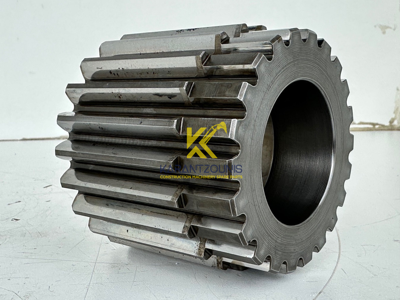 Liebherr Sonnenrad ID-Nr.90016258. FAT400P112,FAT400P130,FAT400P139,LOS1936,LOS926,R926,R928,R930,R934,R936,R938,R940,R944,R946,R950T. #90016258.28.09# - Sānpārvads - Ekskavators: foto 3 Liebherr Sonnenrad ID-Nr.90016258. FAT400P112,FAT400P130,FAT400P139,LOS1936,LOS926,R926,R928,R930,R934,R936,R938,R940,R944,R946,R950T. #90016258.28.09# - Sānpārvads - Ekskavators: foto 3